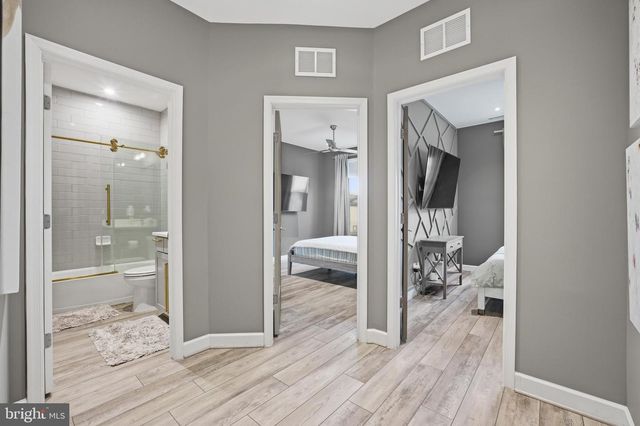 12285 SESSILE CMNS, Fairfax, VA 22030