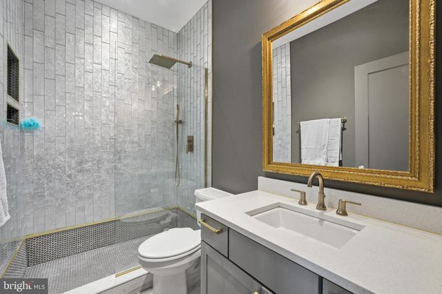 12285 SESSILE CMNS, Fairfax, VA 22030