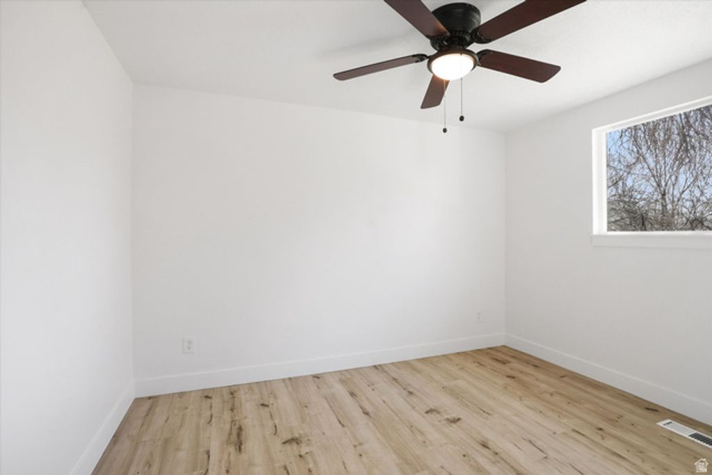 Image 19 of property listing at 131 W 400 N, Malad City, ID 83252