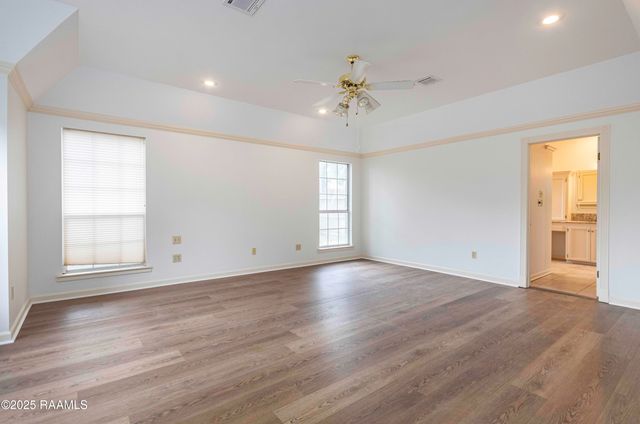 212 Aberdeen Drive, Lafayette, LA 70508