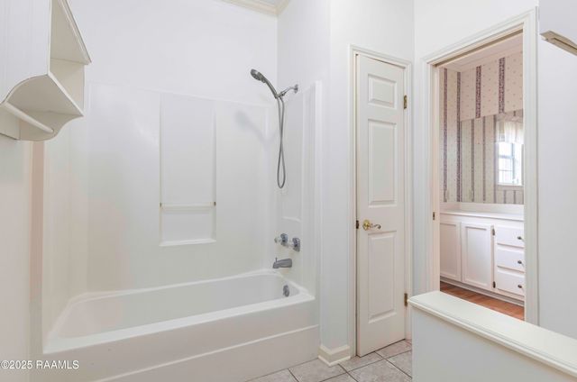 212 Aberdeen Drive, Lafayette, LA 70508