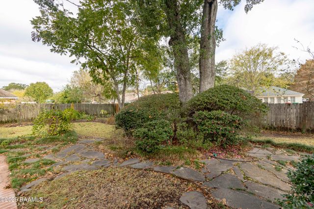 212 Aberdeen Drive, Lafayette, LA 70508