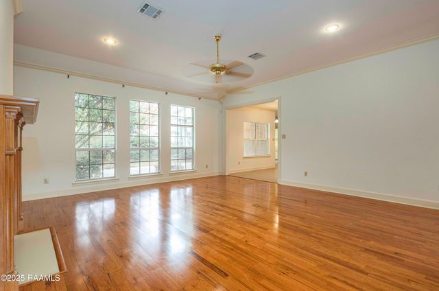 212 Aberdeen Drive, Lafayette, LA 70508