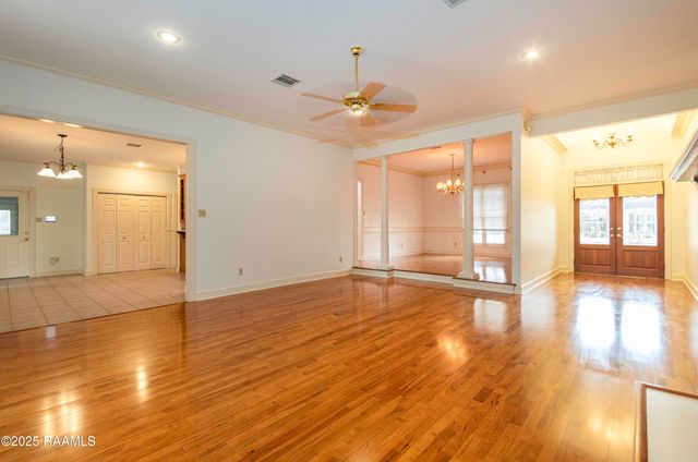 212 Aberdeen Drive, Lafayette, LA 70508