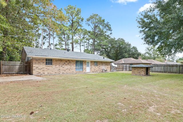 215 Stanley Road, Carencro, LA 70520
