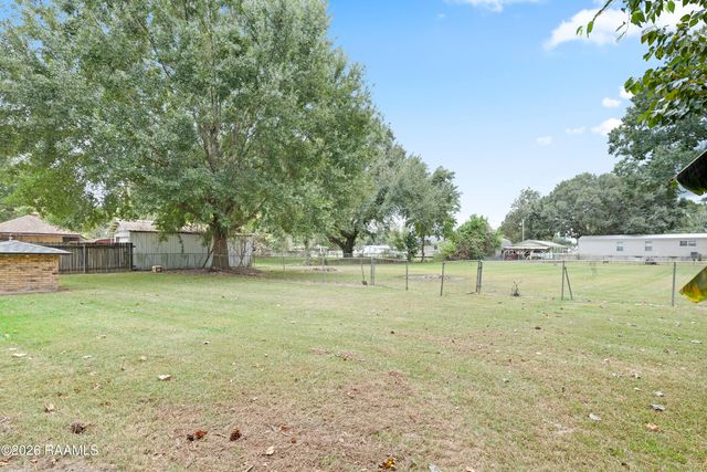 215 Stanley Road, Carencro, LA 70520