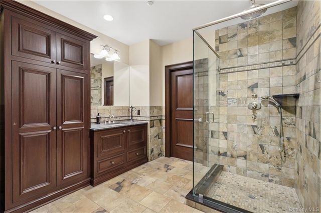 26 Hollow Ridge Road, Bedford Corners, NY 10549