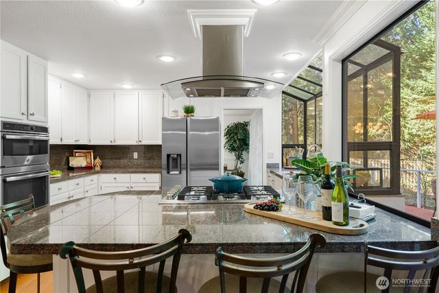 21842 NE 30th Place, Sammamish, WA 98074