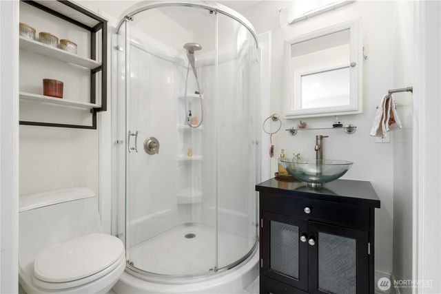 21842 NE 30th Place, Sammamish, WA 98074