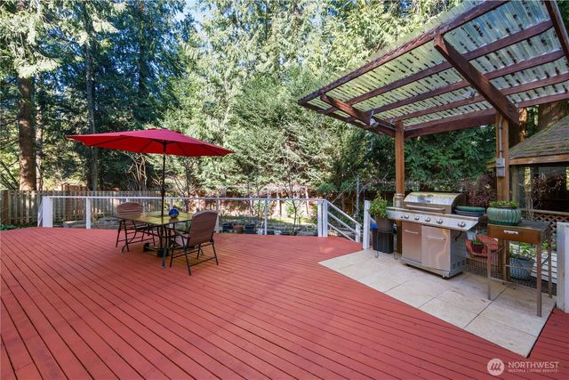 21842 NE 30th Place, Sammamish, WA 98074
