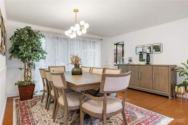 21842 NE 30th Place, Sammamish, WA 98074