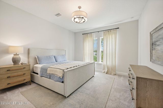 9815 INVENTION Lane, Jacksonville, FL 32256