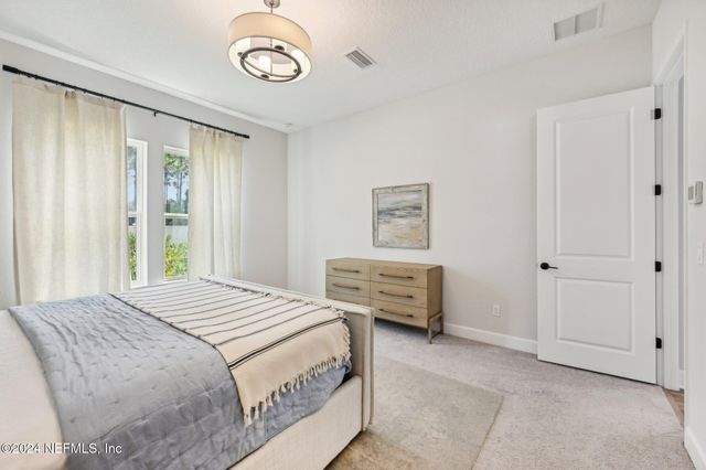 9815 INVENTION Lane, Jacksonville, FL 32256