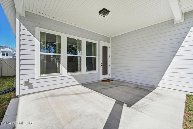 9815 INVENTION Lane, Jacksonville, FL 32256