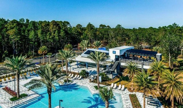 9815 INVENTION Lane, Jacksonville, FL 32256