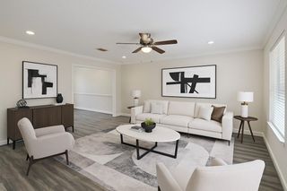 1114 Knoll Crest Court, Sugar Land, TX 77479