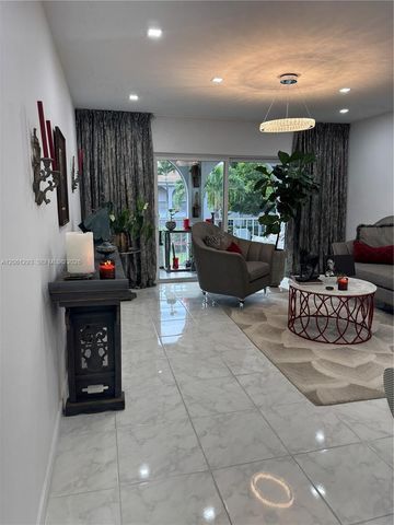 250 NE 20th St 2110, Boca Raton, FL 33431