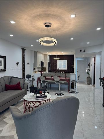 250 NE 20th St 2110, Boca Raton, FL 33431