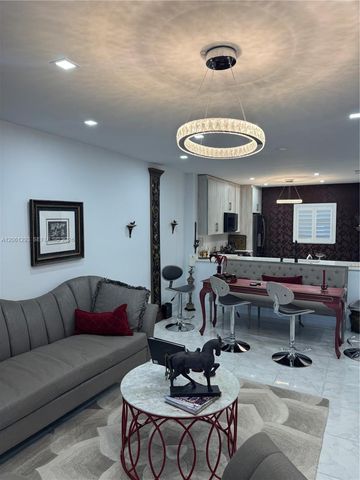 250 NE 20th St 2110, Boca Raton, FL 33431