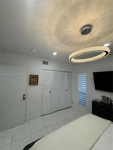 250 NE 20th St 2110, Boca Raton, FL 33431