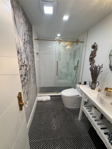 250 NE 20th St 2110, Boca Raton, FL 33431