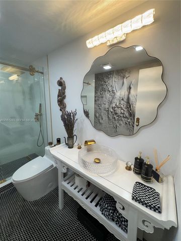 250 NE 20th St 2110, Boca Raton, FL 33431