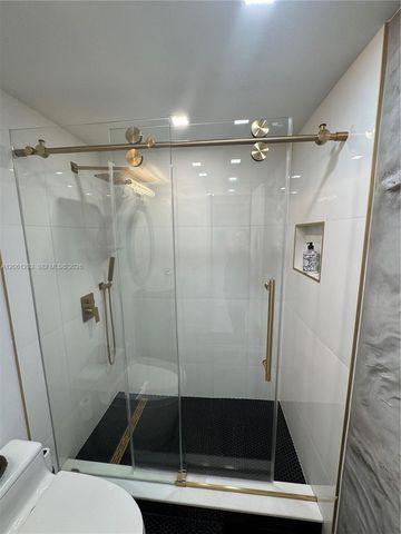 250 NE 20th St 2110, Boca Raton, FL 33431