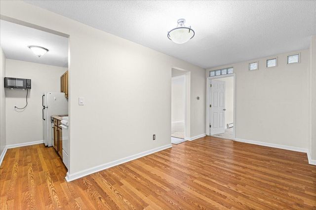 1531 Packard Street 13, Ann Arbor, MI 48104