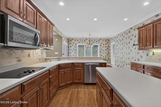 3002 Albrecht Dr, Prospect, KY 40059