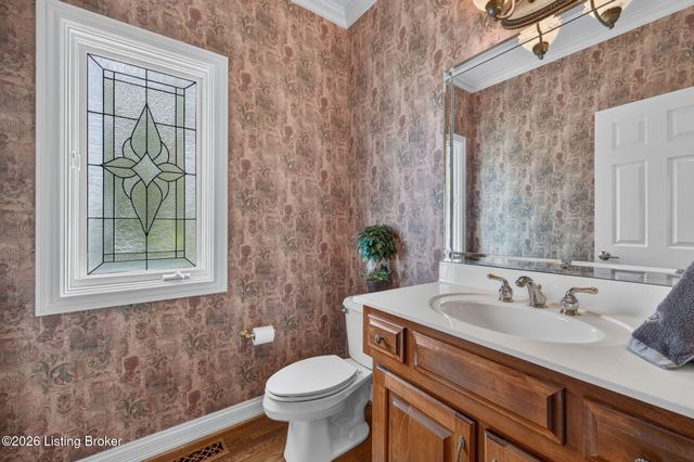3002 Albrecht Dr, Prospect, KY 40059