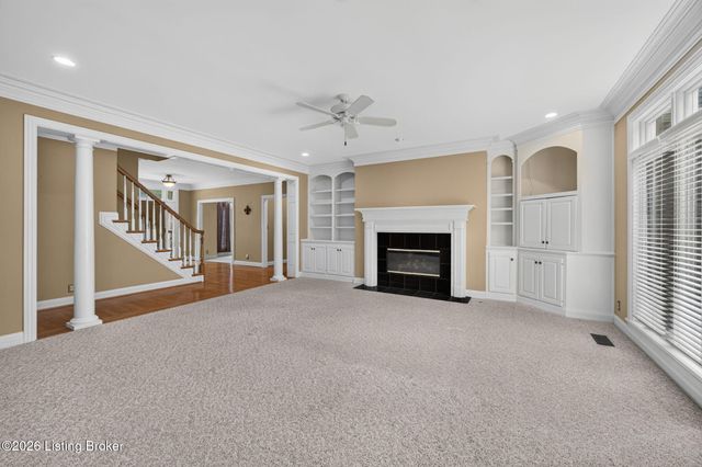 3002 Albrecht Dr, Prospect, KY 40059