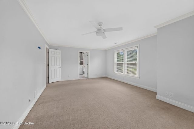 3002 Albrecht Dr, Prospect, KY 40059
