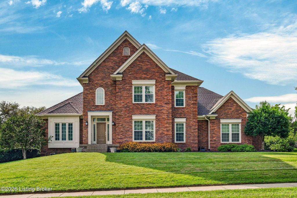 3002 Albrecht Dr, Prospect, KY 40059