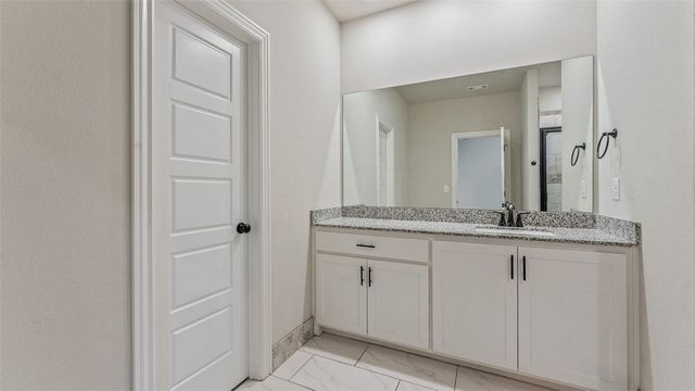 1020 Pebble Pass, Centerton, AR 72719