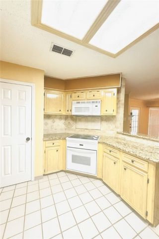 3426 Bollinger St, Corpus Christi, TX 78414