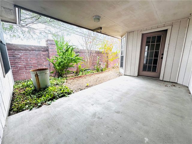 3426 Bollinger St, Corpus Christi, TX 78414