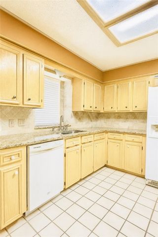 3426 Bollinger St, Corpus Christi, TX 78414