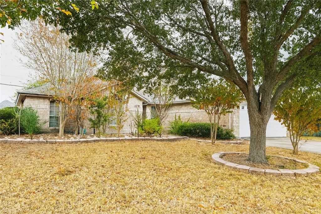 3426 Bollinger St, Corpus Christi, TX 78414