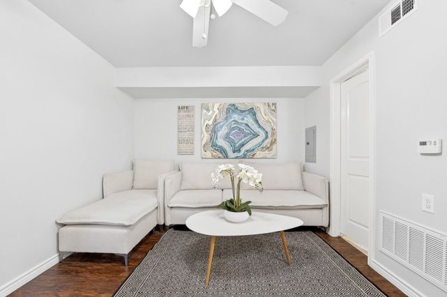 9829 Walnut Street 308, Dallas, TX 75243