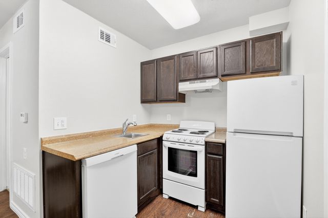 9829 Walnut Street 308, Dallas, TX 75243