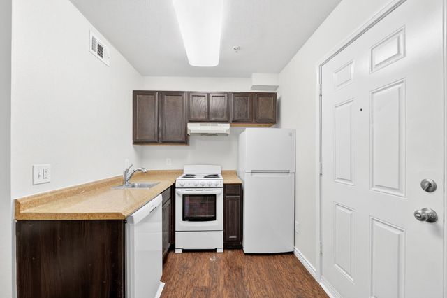 9829 Walnut Street 308, Dallas, TX 75243