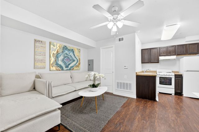 9829 Walnut Street 308, Dallas, TX 75243