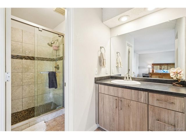 231 Hoover Ave, Louisville, CO 80027