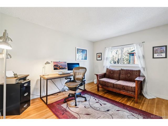 231 Hoover Ave, Louisville, CO 80027