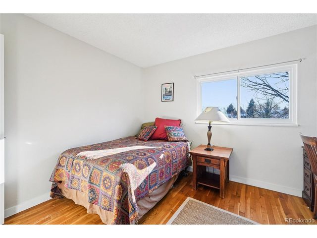 231 Hoover Ave, Louisville, CO 80027