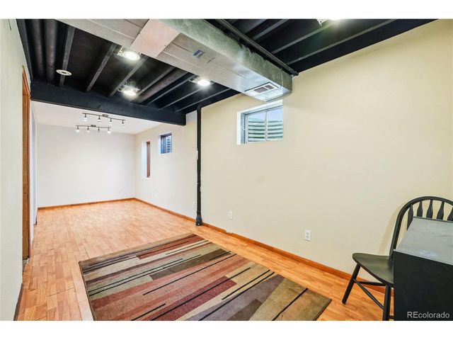 231 Hoover Ave, Louisville, CO 80027