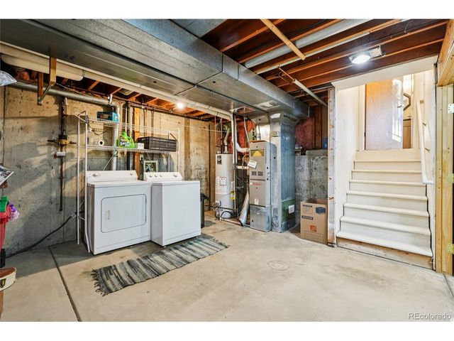 231 Hoover Ave, Louisville, CO 80027