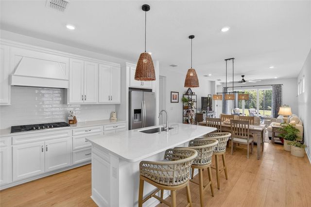 9551 COASTLINE WAY, Palmetto, FL 34221