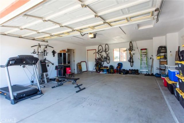 14304 Huntington, Madera, CA 93636