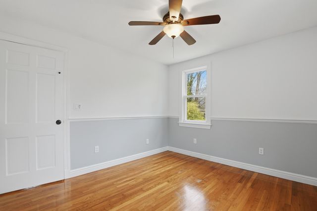 590 Sandwich Road, Teaticket, MA 02536